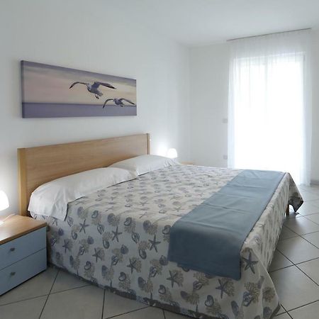 Skyresidence Lignano Sabbiadoro Buitenkant foto
