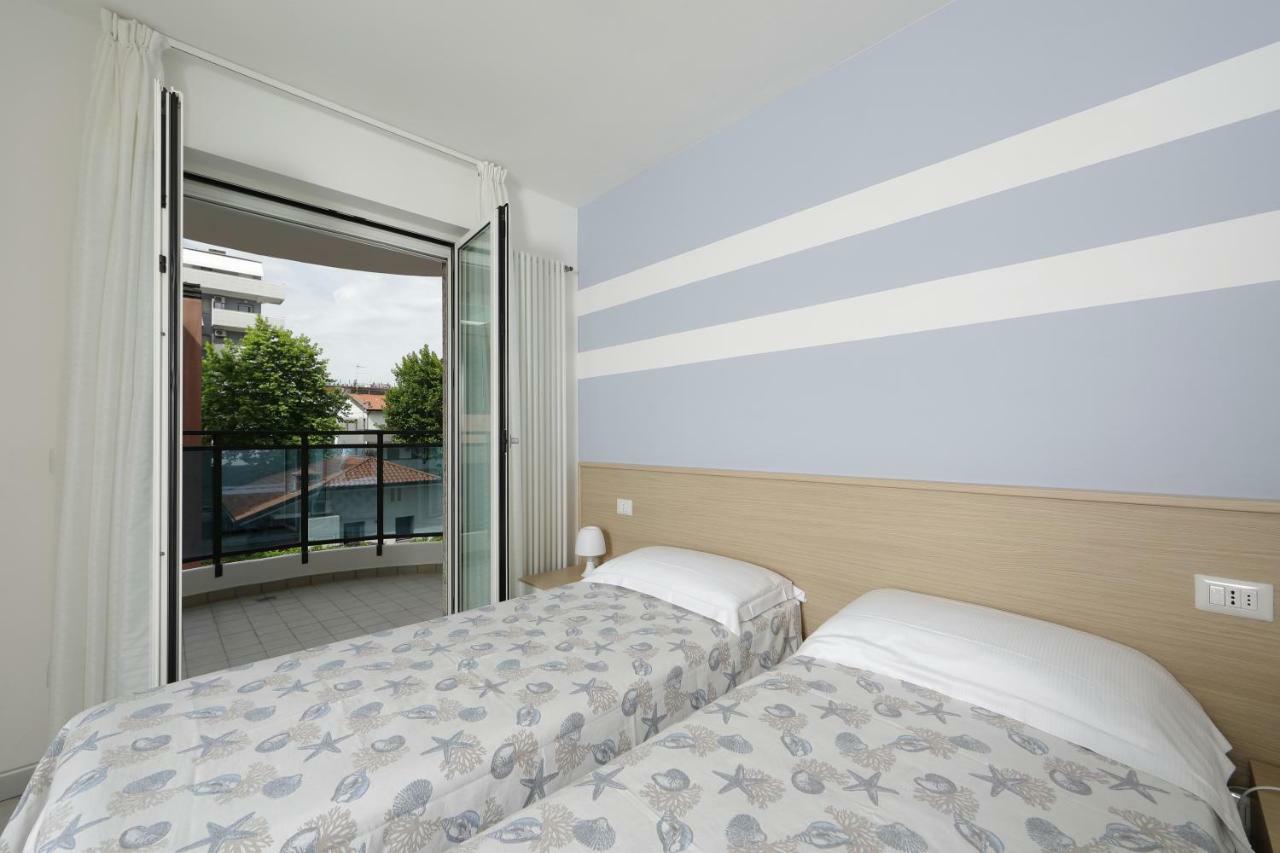 Skyresidence Lignano Sabbiadoro Buitenkant foto