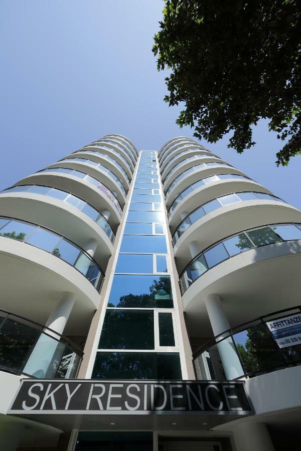 Skyresidence Lignano Sabbiadoro Buitenkant foto