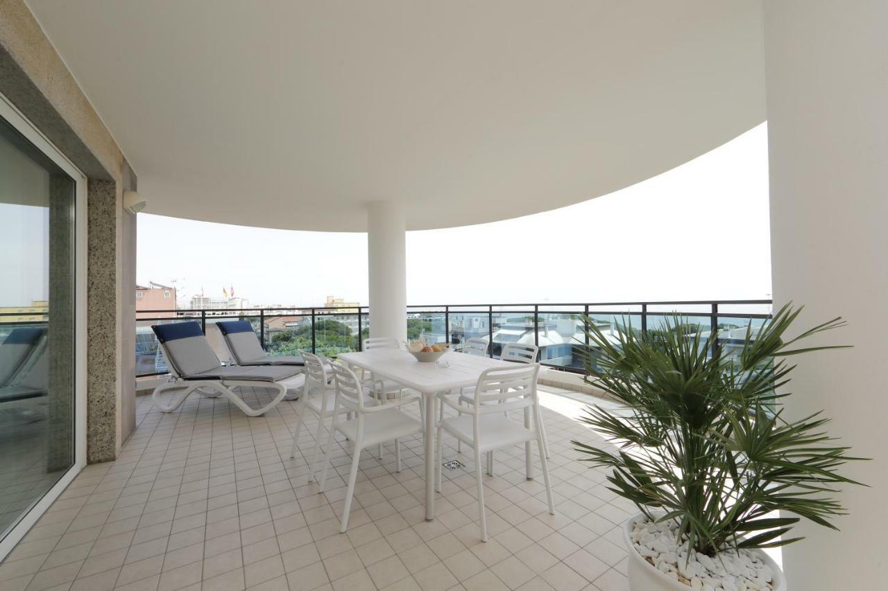 Skyresidence Lignano Sabbiadoro Buitenkant foto
