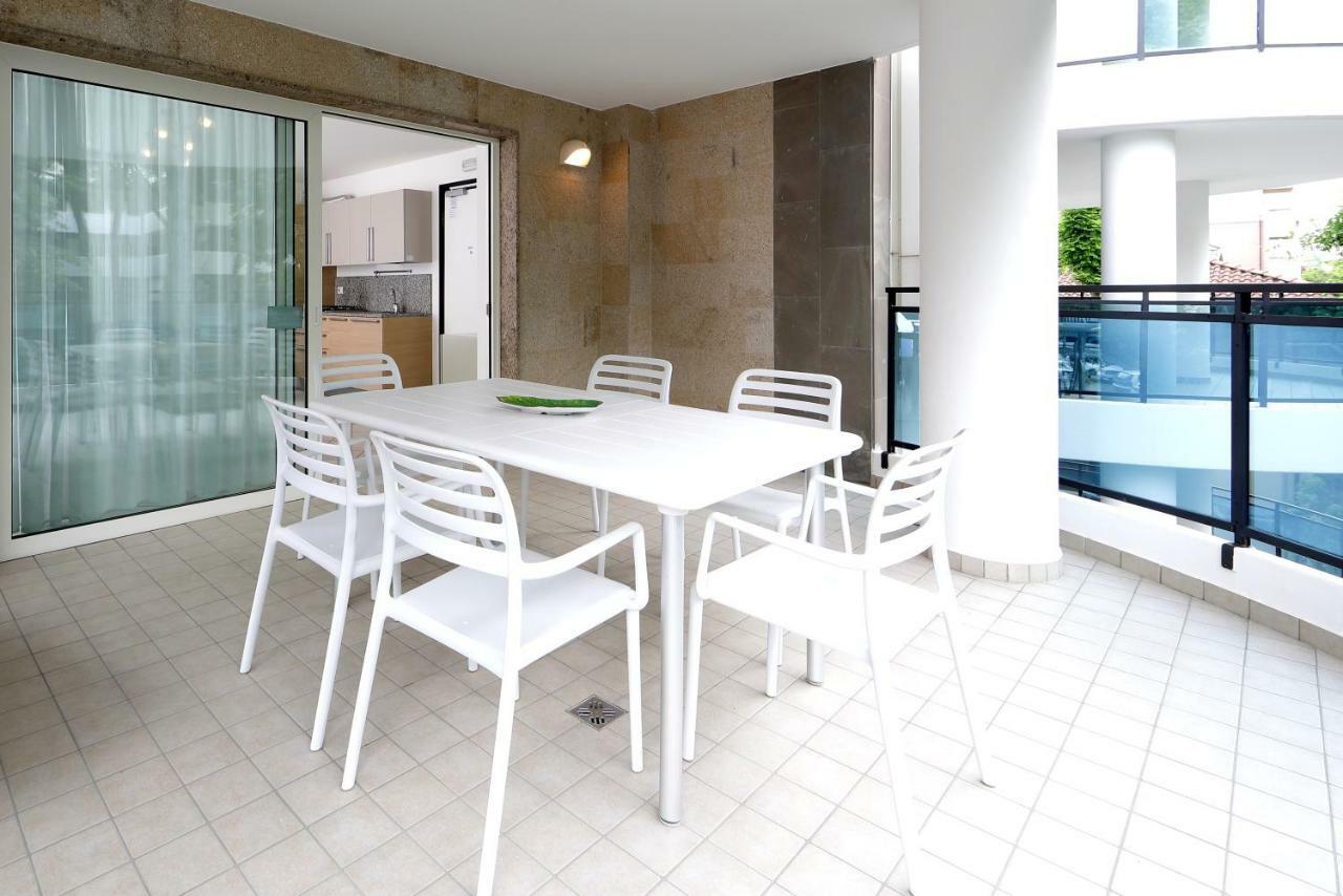 Skyresidence Lignano Sabbiadoro Buitenkant foto